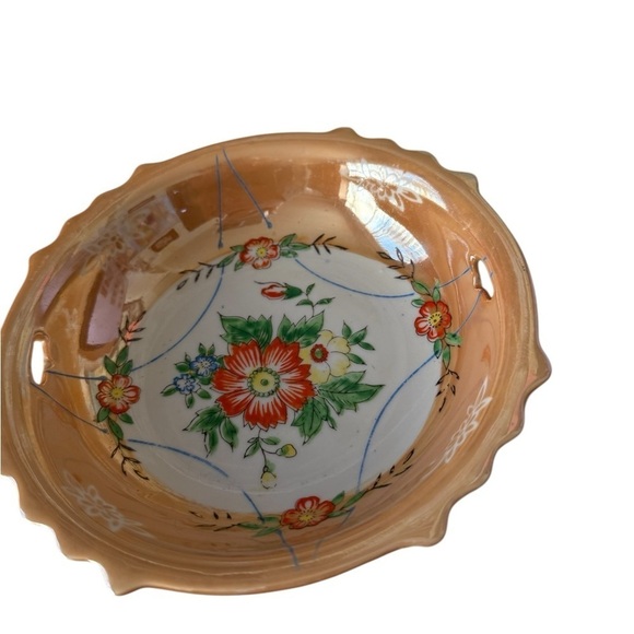 Lusterware Peach with Orange/Blue Flowers 7 inch Bowl Made in Japan Vintage. - Picture 3 of 6